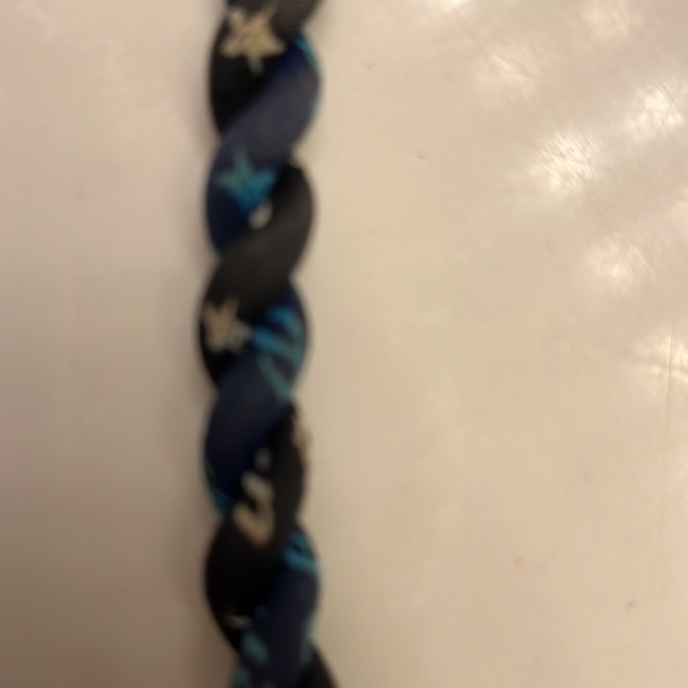 Phiten baseball necklace - Picture 3 of 3